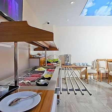 Airport Hotel