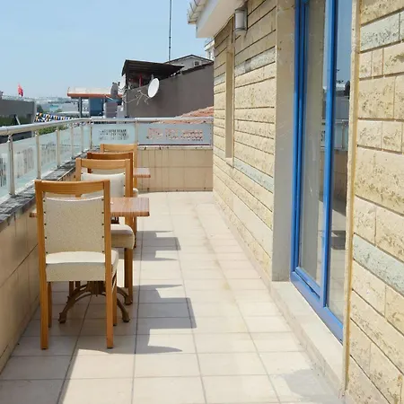 Airport Hotel 3*