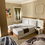 Airport Hotel 3*